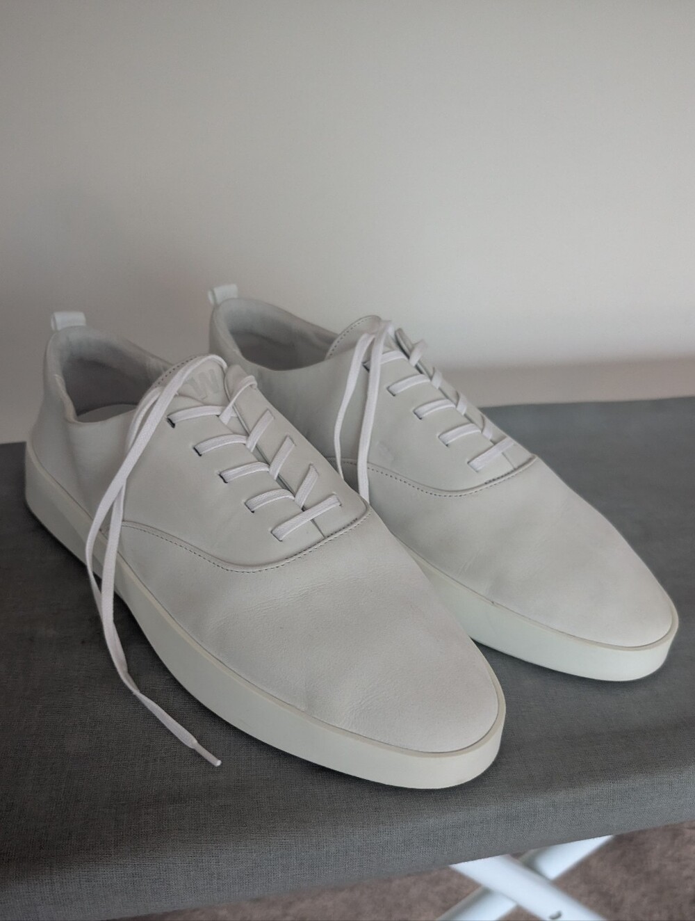 Wolf & Shepherd Cruise White Low-Top Leather Sneakers 12